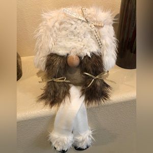 Shaggy Dog Gnome 4 Seasons Spring Summer Fall Winter Ribbon Bows Pearls Gift